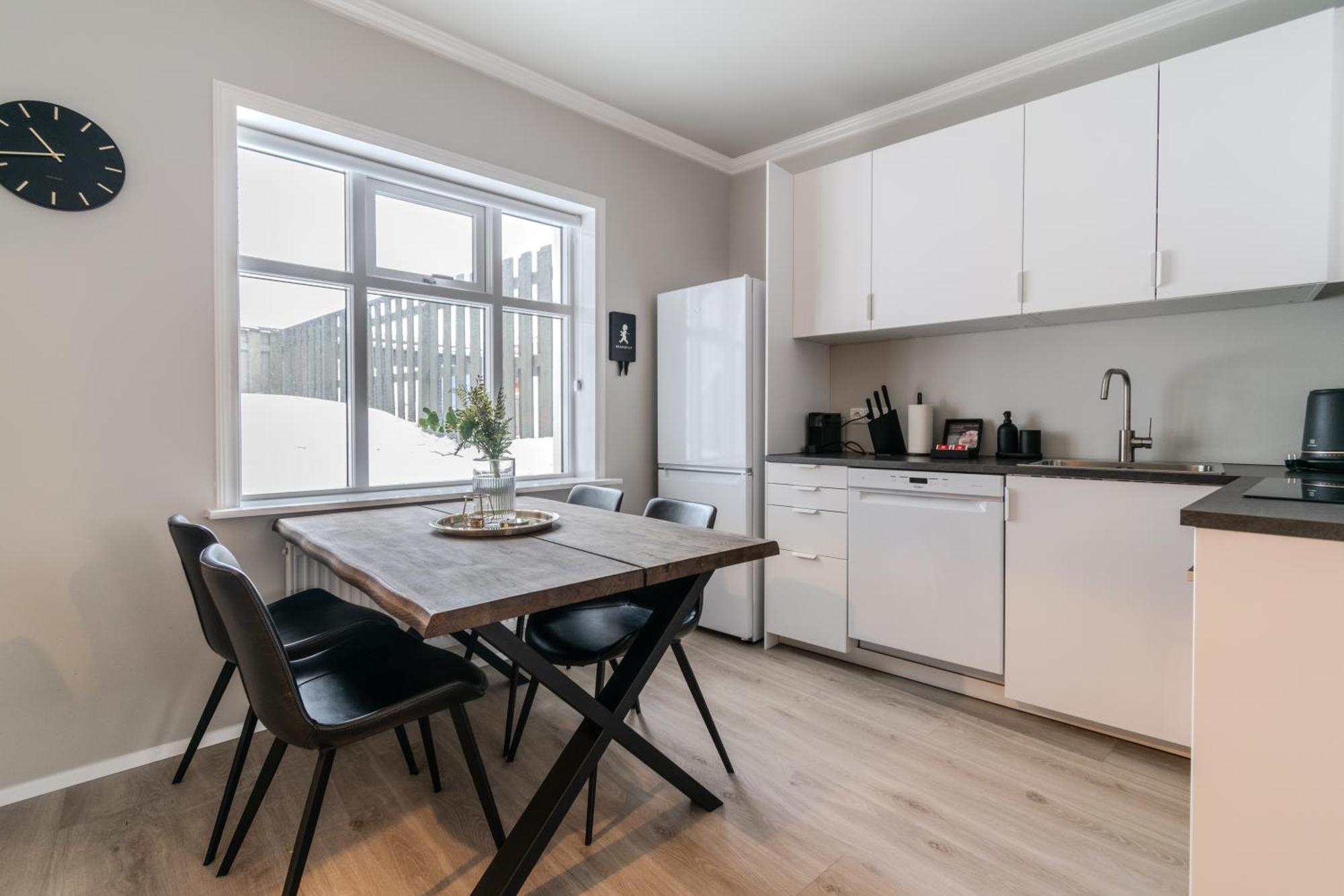 Appartement Framnesvegur - Two Bedroom